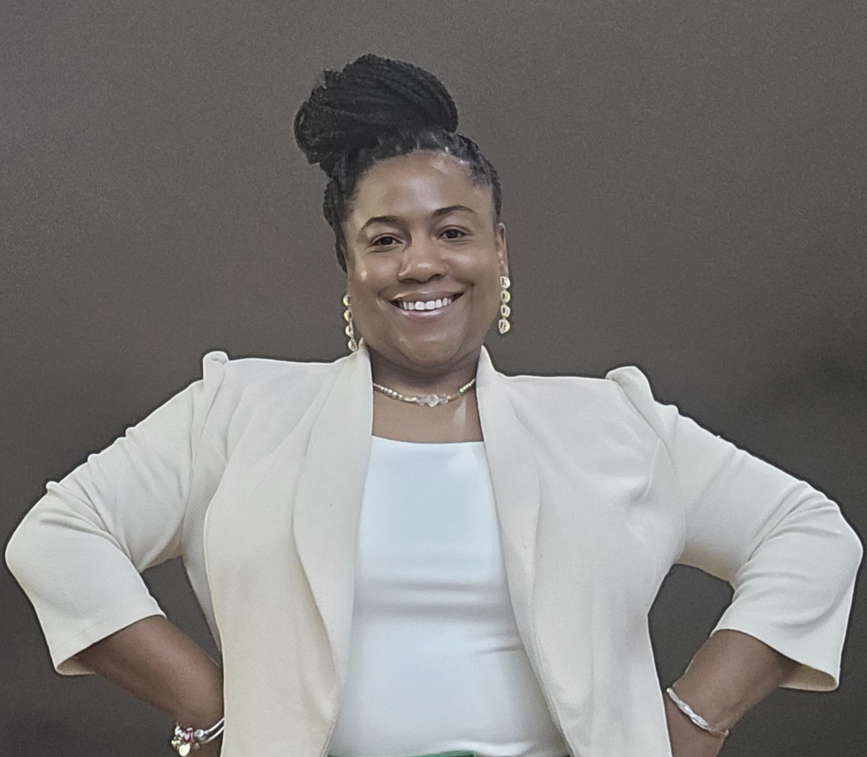 Tridonna Bullock, Founder and CEO of Your Financial Hub